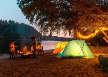 01_Camping_Jordan_00706_StoryDeck